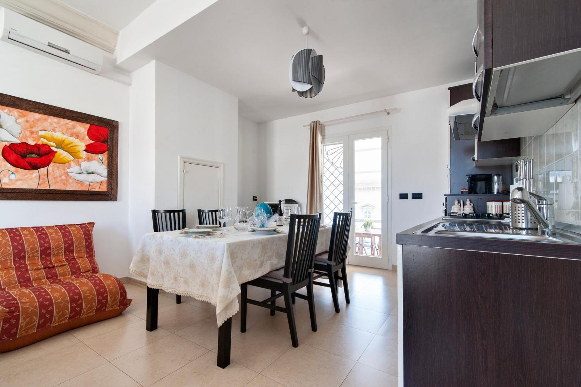 The Golden Hour, Luxury Apartment With A Panoramic View ليتشي المظهر الخارجي الصورة